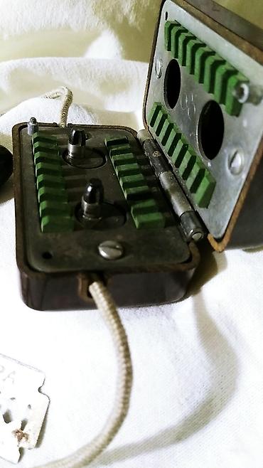 Уход за телом: Точилка для ЛЕЗВИЯ. СССР 1960 год. РАРИТЕТ. ( ОЧЕНЬ РЕДКАЯ ВЕЩЬ ) — 7