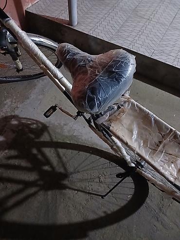 Şəhər velosipedləri: Şəhər velosipedi 28" — 3