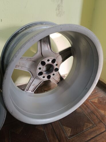 Диски: Литые Диски R 18 Mercedes-Benz, Комплект, отверстий - 5, Б/у — 6
