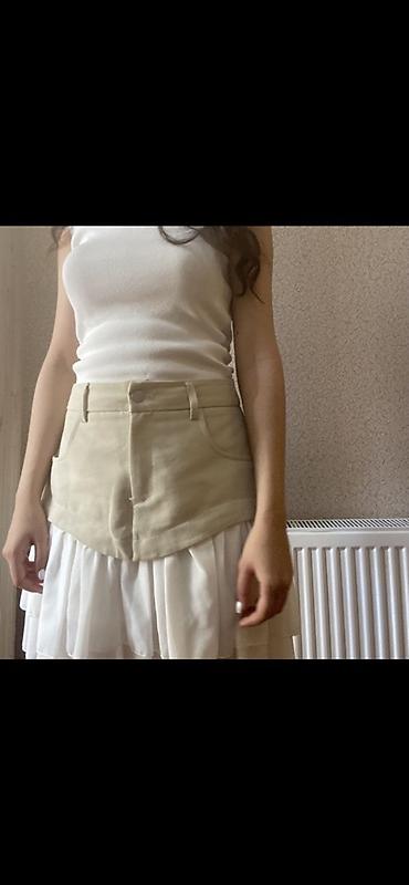 cins yupkalar instagram: Crop və ətək dəsti Bej rəngli mini ətək-şort (skort) – yüksək bel — 1