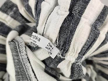 straus polska: Bershka, Szorty damskie, rozmiar L — 4