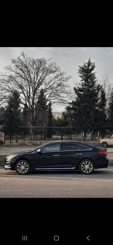 Hyundai: İLi 2015 . Qara qara salondu Peç Kondisoner Super Veziyyetde. Luk — 2