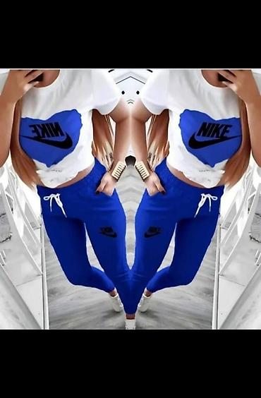 Gornji i donji deo: Ženski komplet – majica i donji deo trenerke S M L XL 2XL 3XL - — 4