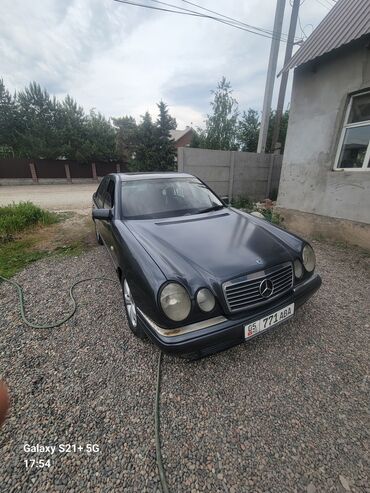 Mercedes-Benz: Mercedes-Benz E-Class: 1995 г., 3.2 л, Автомат, Бензин, Седан