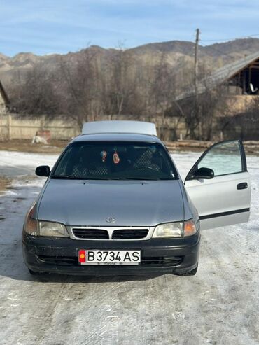 Toyota: Toyota Carina E: 1998 г., 1.6 л, Механика, Бензин, Седан