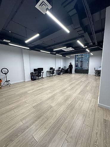 Коммерциялык мүлк: Ижарага Кеңсе бөлмөсү: 60 м², Бизнес борборунда, Ремонту менен — 6