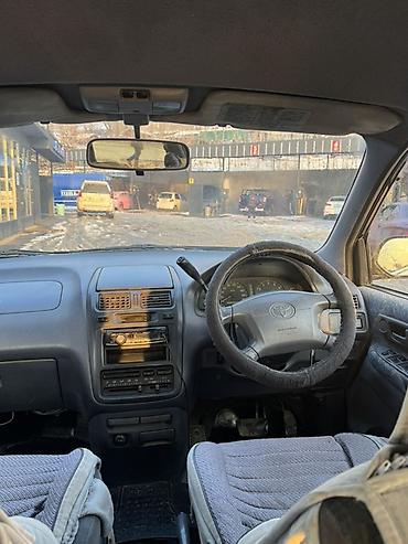 Toyota: Toyota Ipsum: 1996 г., 2 л, Автомат, Бензин, Минивэн — 12