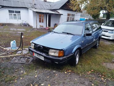 Volkswagen: Volkswagen Passat: 1988 г., 1.8 л, Механика, Бензин, Универсал