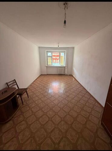 квартира орозбекова: 1 комната, 18 м², Общежитие и гостиничного типа, 3 этаж, Косметический ремонт
