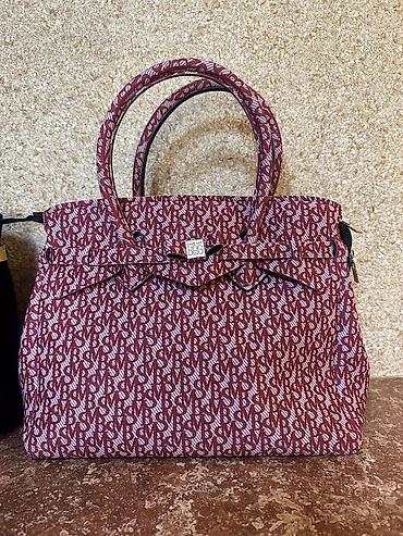 Çantalar: İtaliyadan alınıb bahalı chantadır 135 avro qiymeti var, 80 AZN — 5