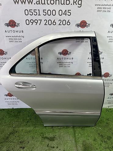 s class 222: Дверь задняя правая для Mercedes-Benz S-Class W220, двигатель M112 — 1