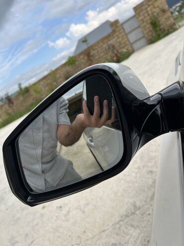 BMW: BMW 5 series: 3 l | 2015 il Sedan — 5