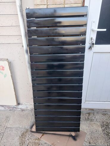 Digər tikinti materialları: İşlənmiş Seksiyalı Radiator Ünvandan götürmə, Zəmanətsiz, Kredit yoxdur