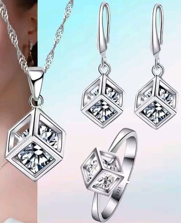 soho nakit – слике: Set: Minđuše, Ogrlica, Privezak, Materijal: Kristal