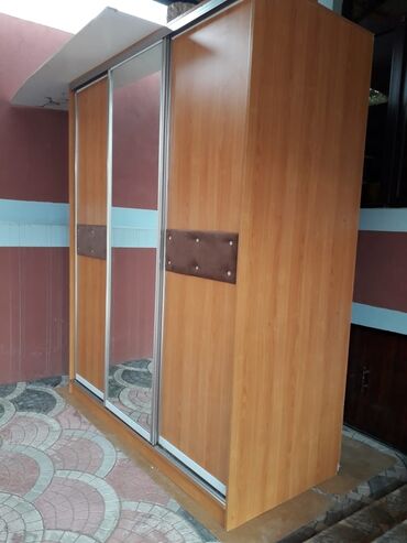 Б/у, Купе, 3 двери Прямой шкаф, Шкаф в прихожей, Азербайджан