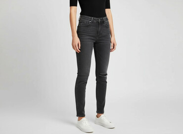 jeansy stradivarius czarne: Stradivarius, Jeansy damskie, rozmiar XS