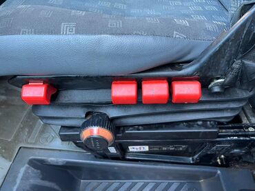 Эвакуаторы: Эвакуатор, Mercedes-Benz, 2005 г., Ломаная at lalafo.kg — 9 Эвакуаторы: Эвакуатор, Mercedes-Benz, 2005 г., Ломаная — 9