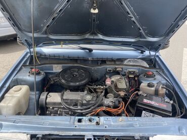 VAZ (LADA): VAZ (LADA) 21099: 1.5 l | 1993 il 530000 km Sedan