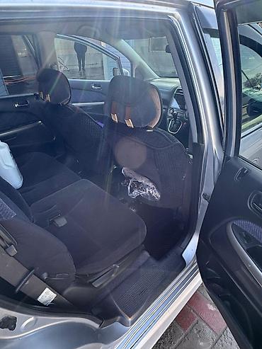 Honda: Honda Stream: 2003 г., Универсал — 7