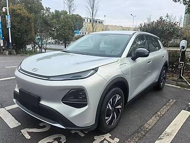 byd e9 1: Changan Qiyuan Q05: 2026 г., Автомат, Электромобиль, Универсал — 6