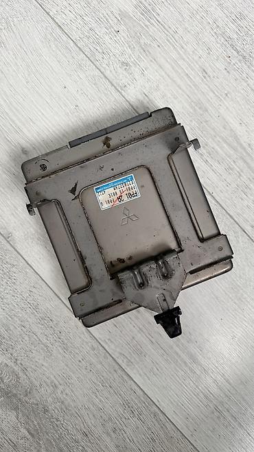 Другие детали кузова: СУРОТТОГУ ЭЛЕ ЗАПЧАСТЬТАР БАР Разбор Mazda 626 GE (седан/хэтчбек — 18