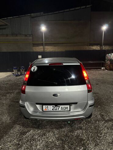 Ford: Ford Fusion: 2003 г., 1.3 л, Робот, Бензин, Хэтчбэк — 3