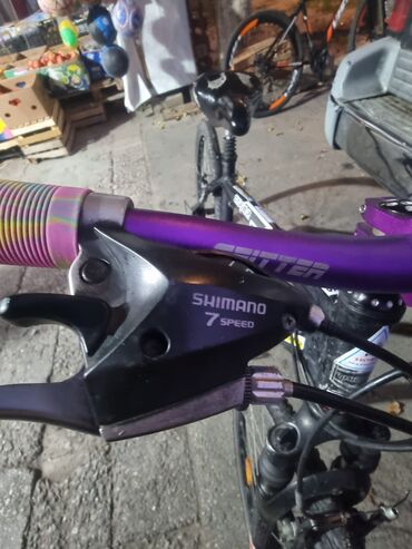 Şəhər velosipedləri: Şəhər velosipedi 28", sürətlərin sayı: 7 — 4