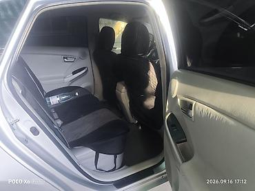 ярис цена: Toyota Prius: 2012 г., 1.8 л, Вариатор, Гибрид, Хэтчбэк — 7