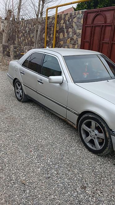 Mercedes-Benz: Mercedes-Benz C-Class (W202) sedan - Kuzov: gümüşü rəng, 4 qapı - — 3