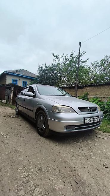 opel astra kompressor: Opel Astra: 1.6 l | Sedan — 4