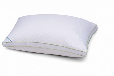 холлофайбер подушка: Подушка, новая с дополнительной обработкой, прямоугольной формы от