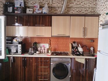 Раскладушки: Mətbəx mebeli razılaşma yolu ilə. unvan Yasamal rayonu dadas