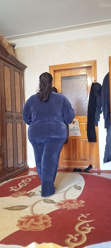 Uzunmüddətli kirayə mənzillər: Xüsusiyyətlər:
- 2 ayrı otaqlı planlama: işıqlı zal v — 10