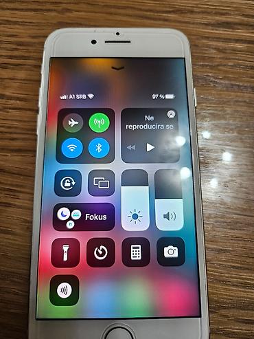 Apple iPhone: Apple iPhone 7 – 32 GB -90% Bh sim free icloud free - Model: iPhone — 5