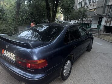 обогреватель на авто: Honda Accord: 1993 г., 2 л, Механика, Бензин, Седан