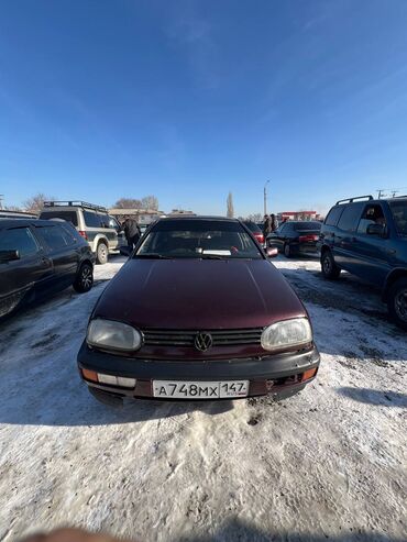 голф три: Volkswagen Golf: 1993 г., 1.8 л, Механика, Бензин, Хэтчбэк