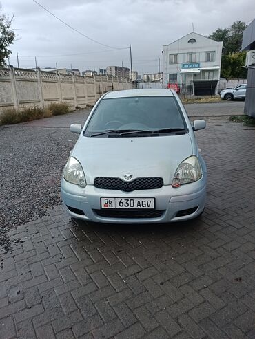 Toyota: Toyota Vitz: 2003 г., 1.3 л, Автомат, Бензин, Хэтчбэк