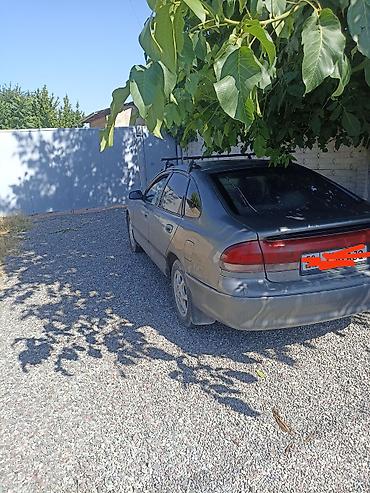 renault master: Mazda 626: 1992 г., 1.8 л, Механика, Бензин, Лифтбек — 3