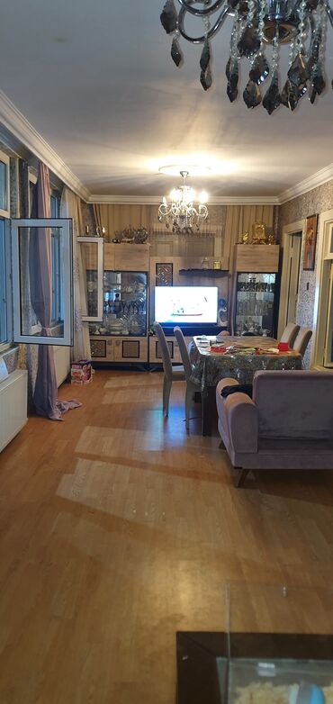 sebailde heyet evleri: 4 otaqlı, 6 kv. m, Kredit yoxdur, Orta təmir