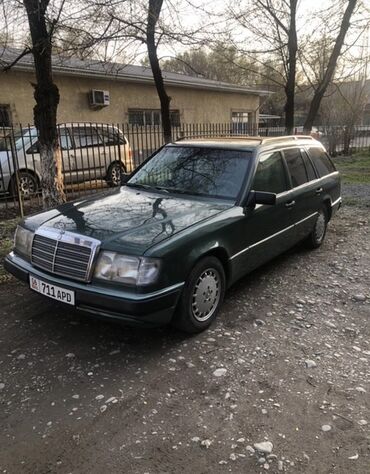 Mercedes-Benz: Mercedes-Benz W124: 1994 г., 2.2 л, Механика, Бензиновая, Универсал — 11
