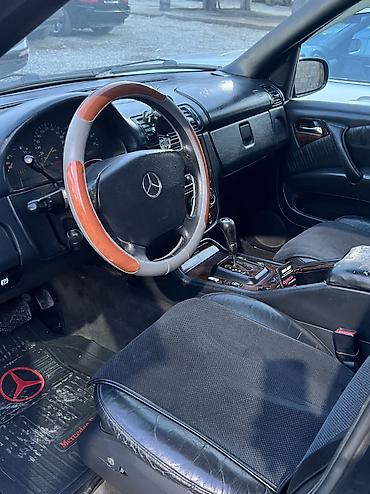 Mercedes-Benz: Mercedes-Benz M-Class: 2002 г., 4 л, Дизель — 12