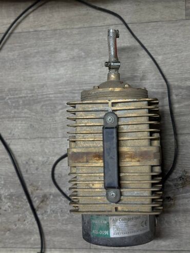 сколько стоит большой аквариум: Продается Аквариум для форелей с
компрессором, 1, 2 на 0, 8 м at lalafo.kg сколько стоит большой аквариум: Продается Аквариум для форелей с
компрессором, 1, 2 на 0, 8 м