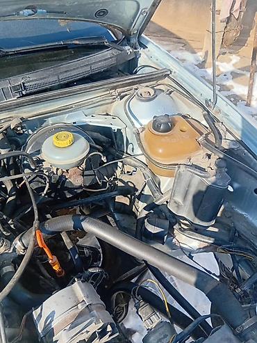 Audi: Audi 80: 1999 г., Механика, Седан — 12