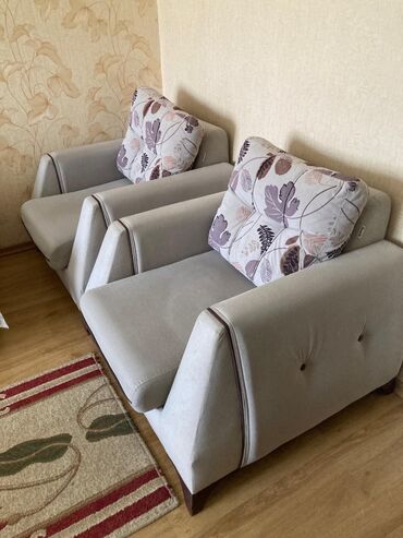 İşlənmiş, Divan, 2 kreslo, Divan, Bazasız, Açılmayan