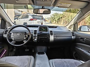 lexus is: Toyota Prius: 2008 г., Гибрид, Лифтбек — 2