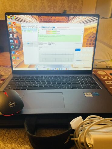 Huawei: Intel Core i3, 8 GB, 12.5 " — 4