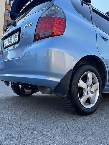 mugen: Honda Fit: 2001 г., 1.5 л, Вариатор, Бензин, Хэтчбэк — 10