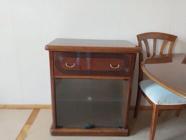 аренда нежилого помещения под офис: Tumba temiz agacdan ucuz satilir 30 azn lalafo.az -da аренда нежилого помещения под офис: Tumba temiz agacdan ucuz satilir 30 azn