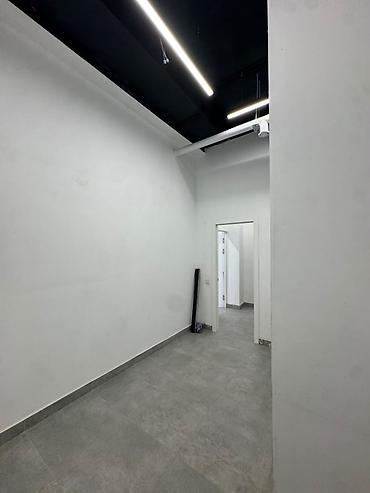 15: Сдаю The entire store: 155 м², In a residential complex, Действующий — 4