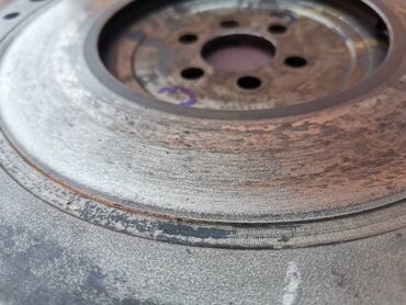 Auto delovi: Zamajac Lada 2121,21213,21214 Niva, Lada 7 Riva broj 3. Polovno, dobro — 7